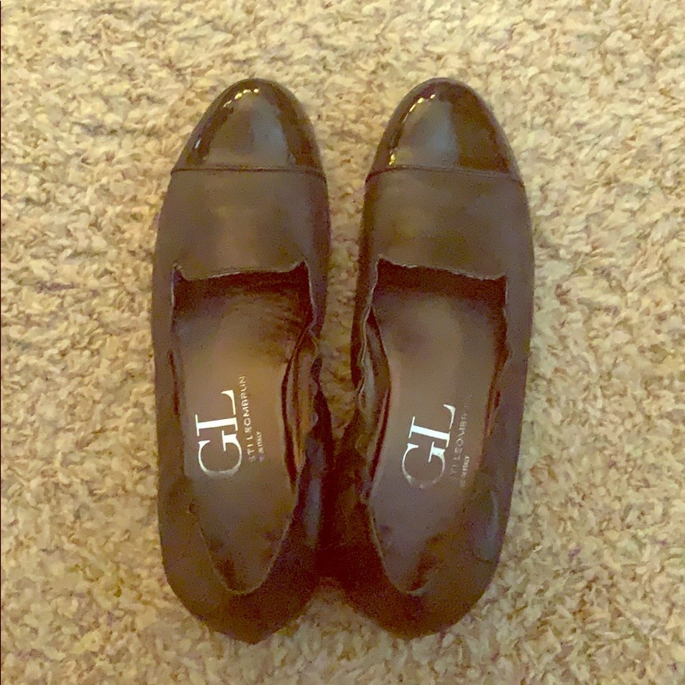 AGL black flats